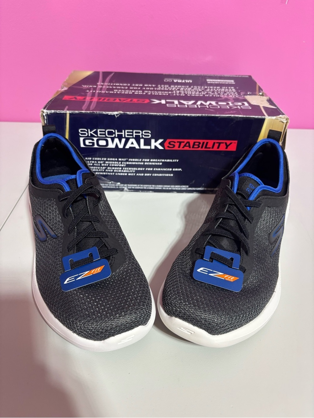 Skechers GOwalk Flex EZ Fit Men’s Black Blue Shoes Size 7.5 NWT
